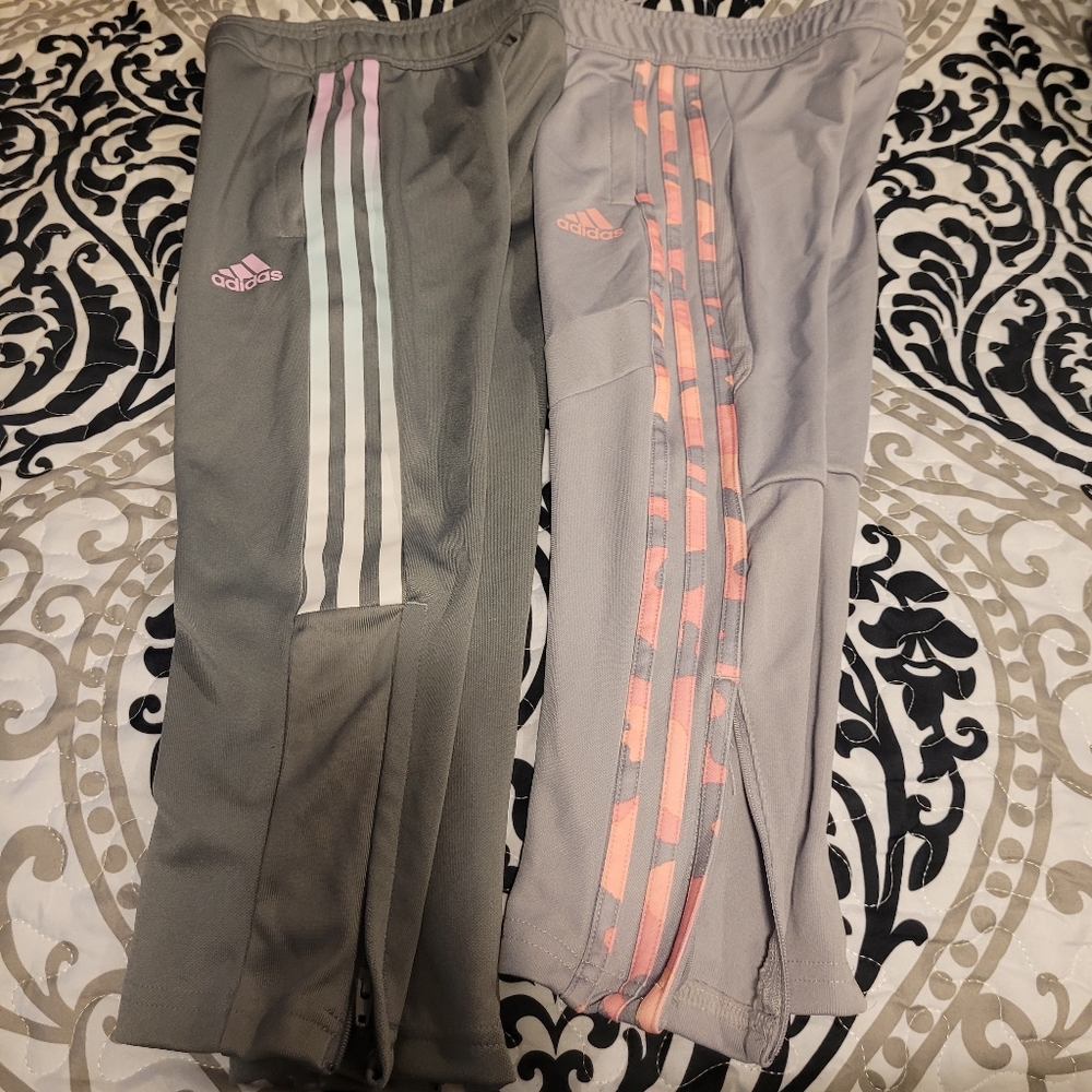 Girls size 6 Addidas warm up pants